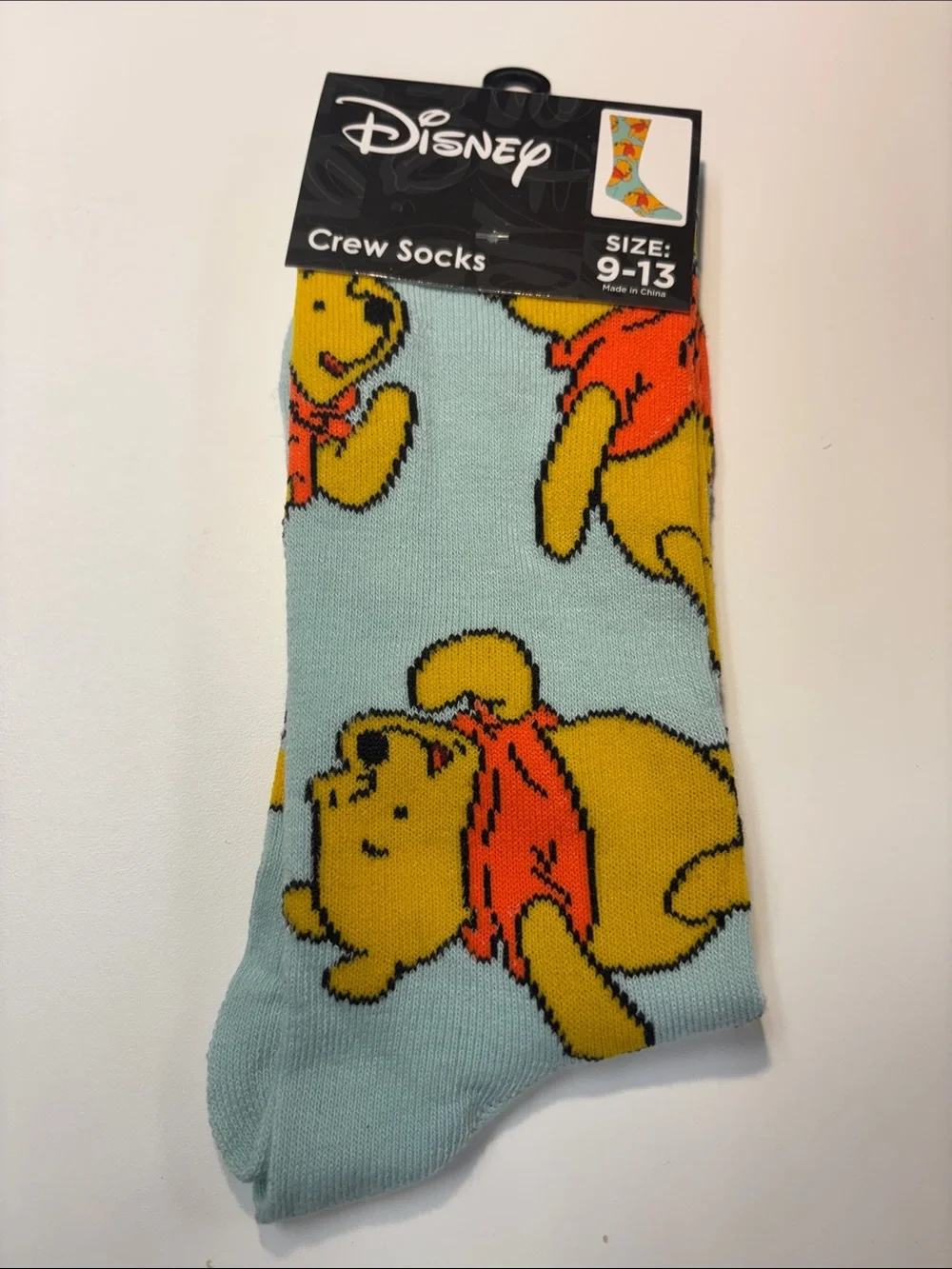 Disney Men's Winnie the Pooh Crew Socks - Light Blue, Yellow & Orange